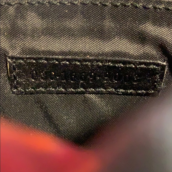 😍VINTAGE GUCCI CASE W/ TISSUE HOLDER😍 - Picture 15 of 16